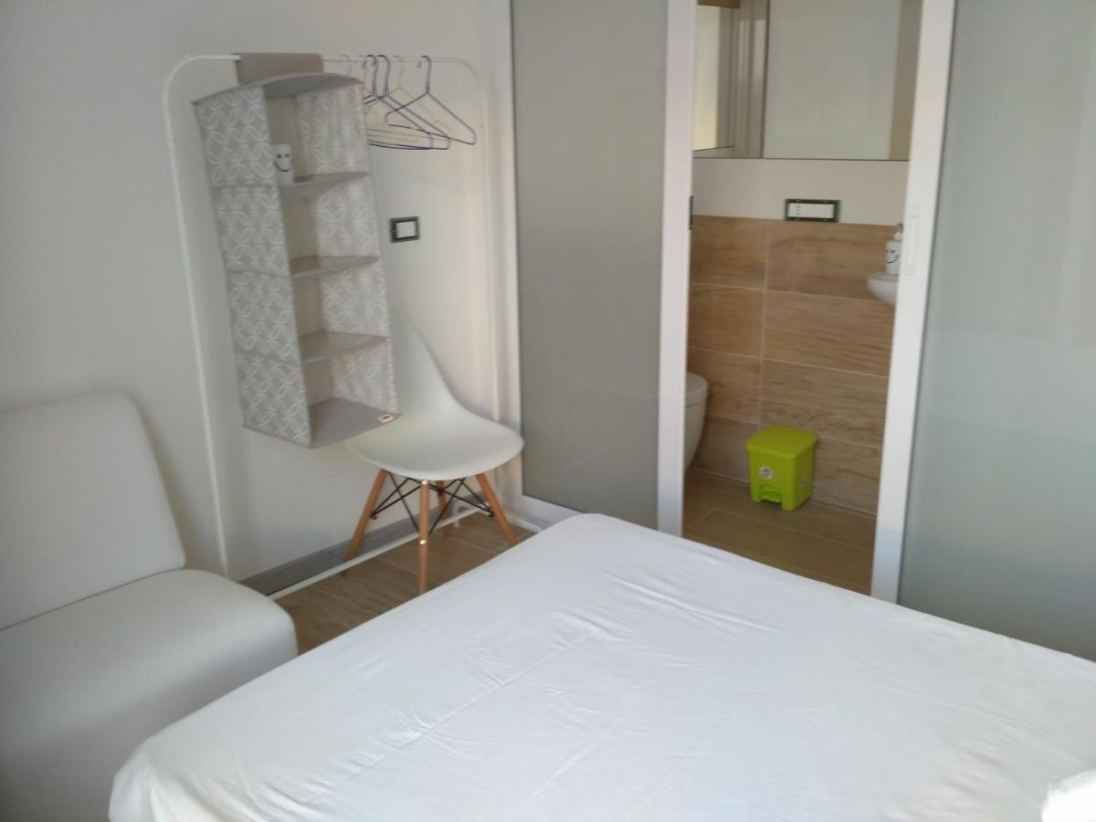 La Casa Di Penelope B&B E Noleggio Bici Elettriche 伊斯皮卡 外观 照片
