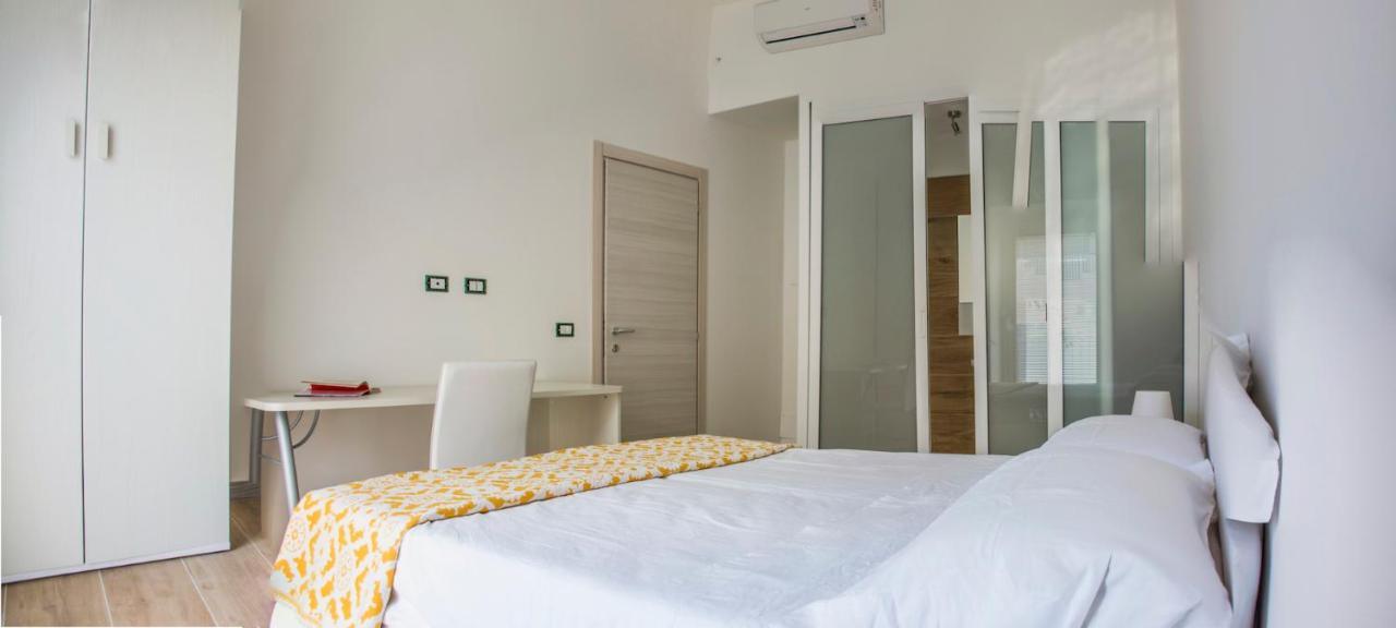 La Casa Di Penelope B&B E Noleggio Bici Elettriche 伊斯皮卡 外观 照片