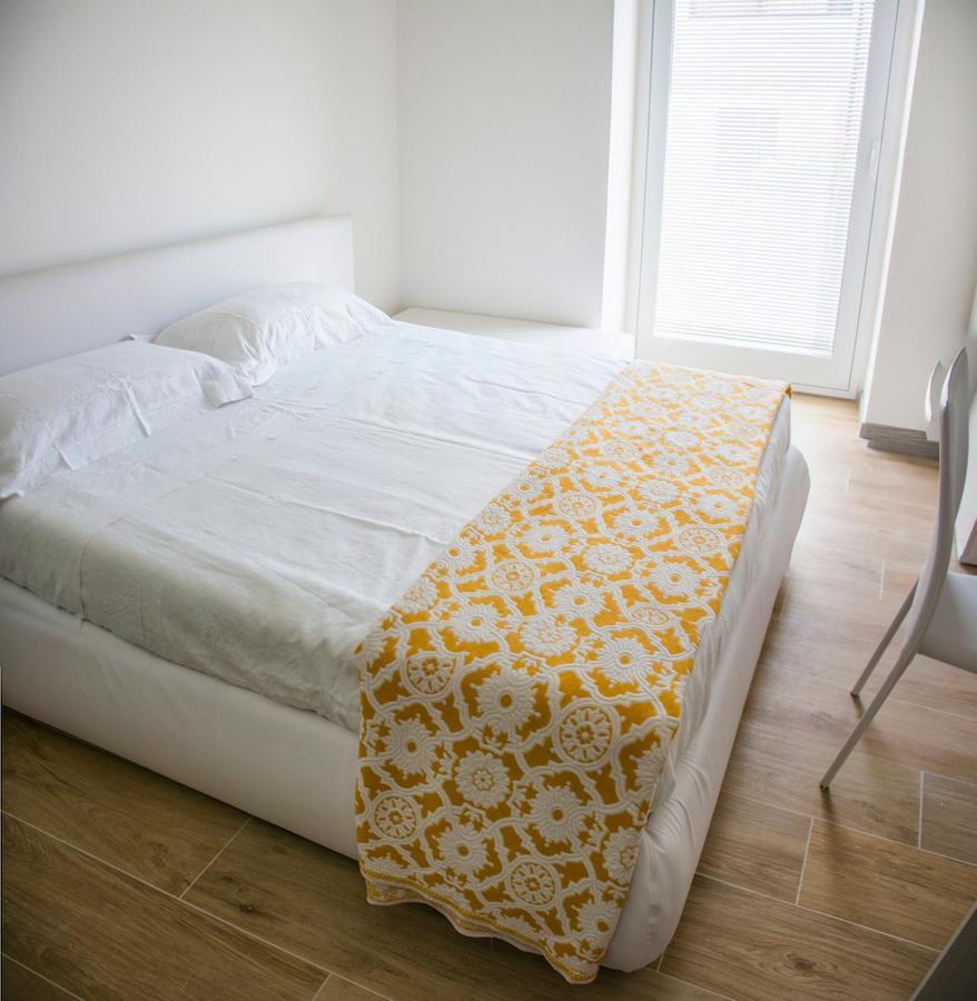 La Casa Di Penelope B&B E Noleggio Bici Elettriche 伊斯皮卡 外观 照片