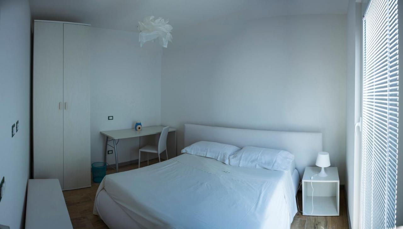 La Casa Di Penelope B&B E Noleggio Bici Elettriche 伊斯皮卡 外观 照片